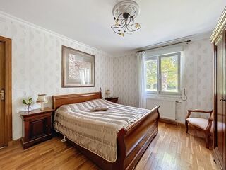  Maison à vendre 11 pièces 220 m²