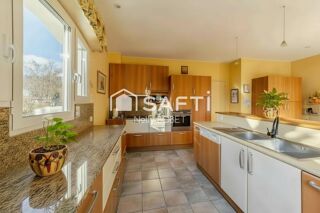  Maison � vendre 8 pi�ces 241 m�