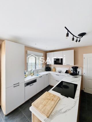  Maison à vendre 6 pièces 121 m²