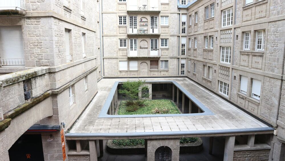Vente Appartement Dans Intra-muros, situation idéale pour tout réaliser à pied. Saint-malo