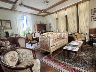  Maison à vendre 10 pièces 213 m²