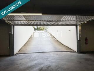  Parking / Garage  vendre 6 m