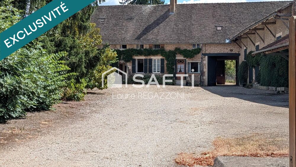 Vente Maison Domaine clos, avec 1ha de terrain, coeur de village Ciel