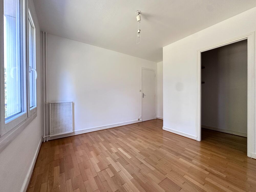 Vente Appartement T2 évolutif en T3 avec parking et cave Nantes