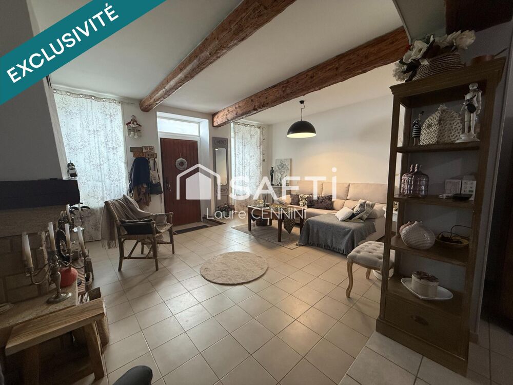 Jolie maison de ville, à proximité des commerces