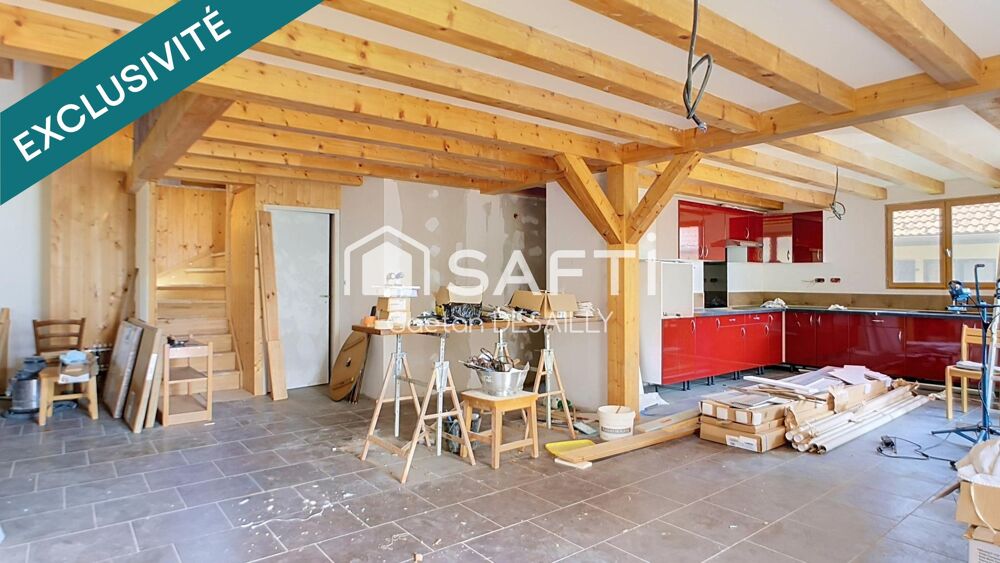 Chalet à terminer au Versant du Soleil