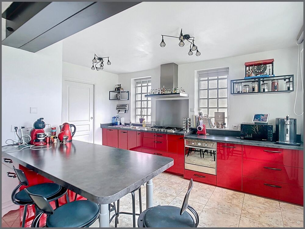 Vente Maison Maison avec plusieurs garages, proche gare, parfaitement rénovée Saint-pierre-des-corps