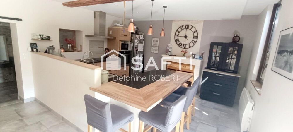 Vente Maison Charmante Charentaise rénovée 4 chambres + piscine Venerand