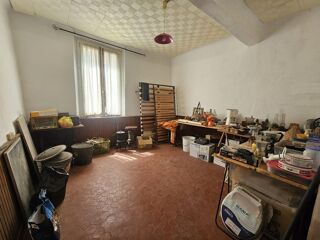  Immeuble � vendre 201 m�