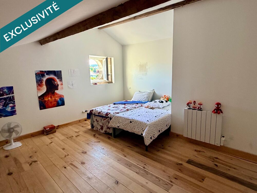 Vente Immeuble Ensemble immobilier pour investisseur. 10 logements Saint-jean-d'angely