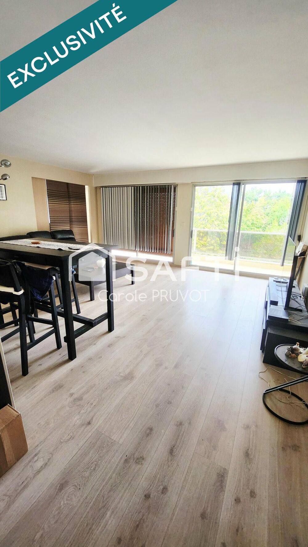 Freneuse - Appartement lumineux de 94m2 / 2 chambres / Balcon / Box