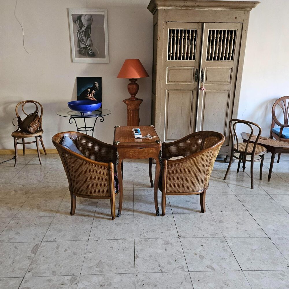 Appartement lumineux refait à neuf, vendu meublé en centre-ville d'Apt