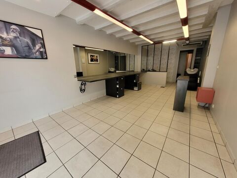   Local commercial prêt à l'emploi Hypercentre 