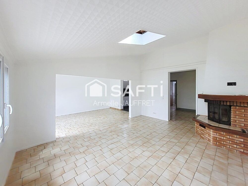 Vente Maison Maison 5 pièces, au calme, à proximité de tout. Moisselles
