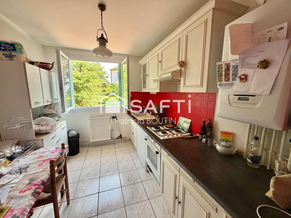 PAVILLON 2 CHAMBRES, GARAGE + STUDIO ET JARDIN A AIFFRES !