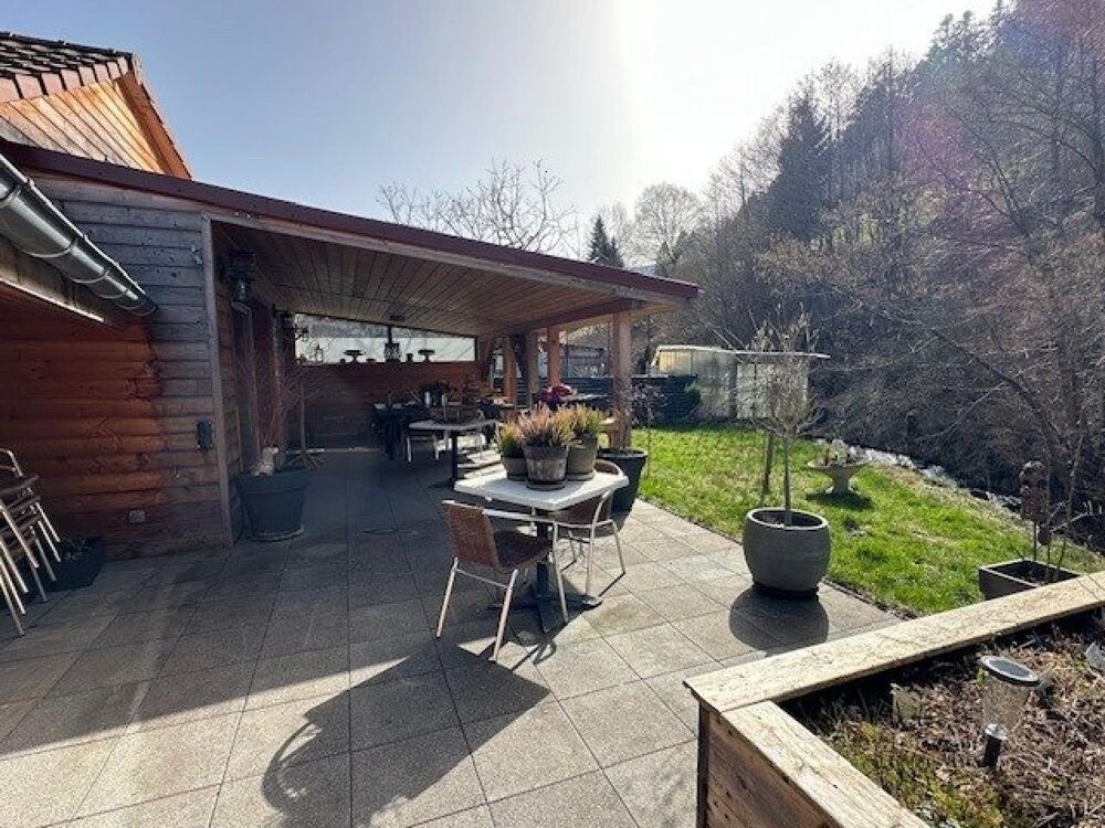 Maison + Appartement individuelle +Terrain constructible
