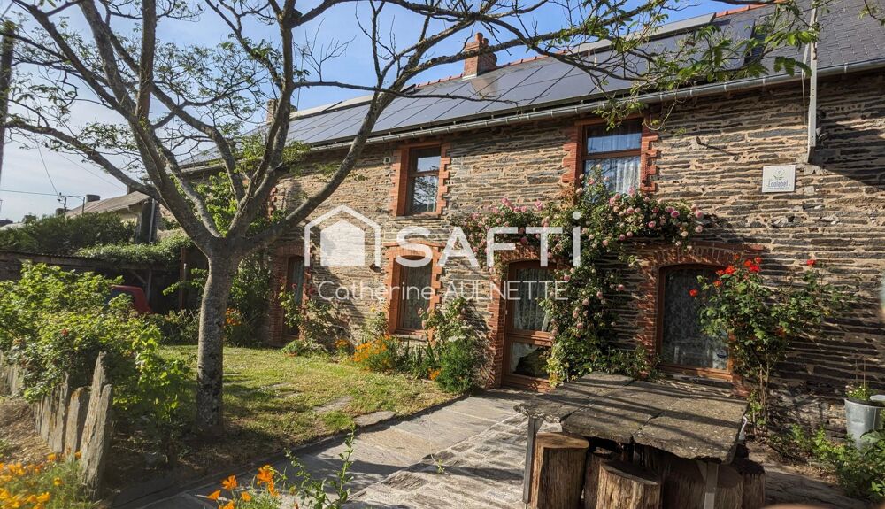 Vente Maison Maison en pierre de 312 m², 11 pièces, 7 chambres. La chapelle-de-brain