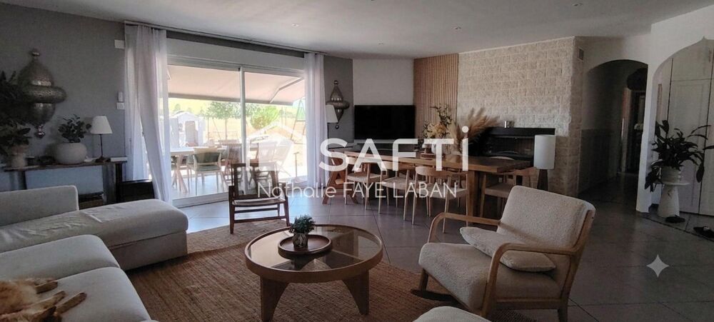 Vente Maison Villa de plain-pied de 140 m² à Châtellerault Est Chatellerault
