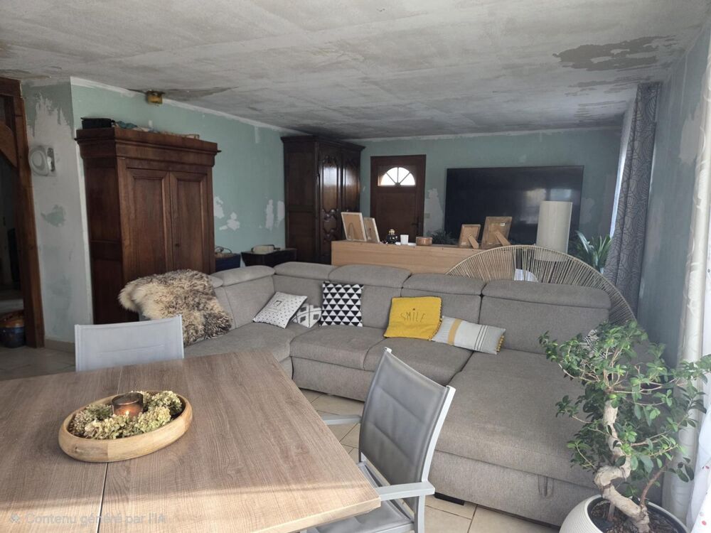 Vente Maison Maison de plain pied, trois chambres avec terrain et garage. Chessy-les-pres