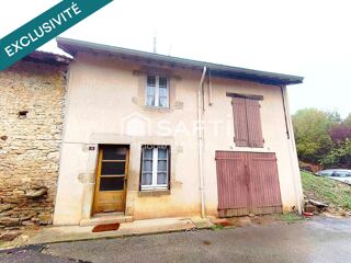 Vente Maison Jolie maison de village de 41 m2 à rénover entièrement disposant de combles, un garage et une grange. Saint-amour