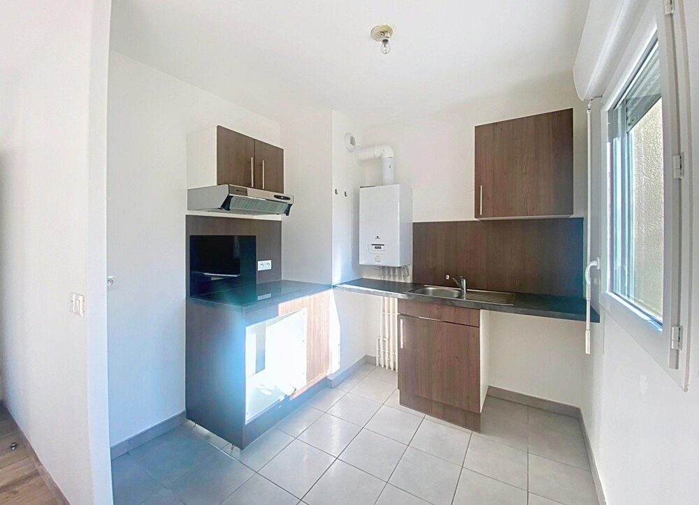 APPARTEMENT REZ-DE-JARDIN RESIDENCE RÉCENTE ET SÉCURISÉE