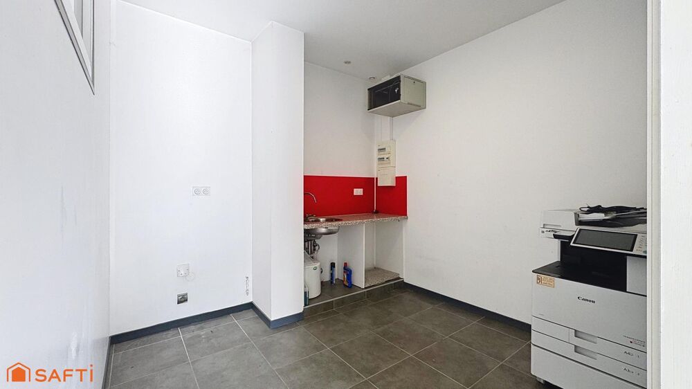 Immeuble de rapport  Studio loué + local commercial libre - Mérignac