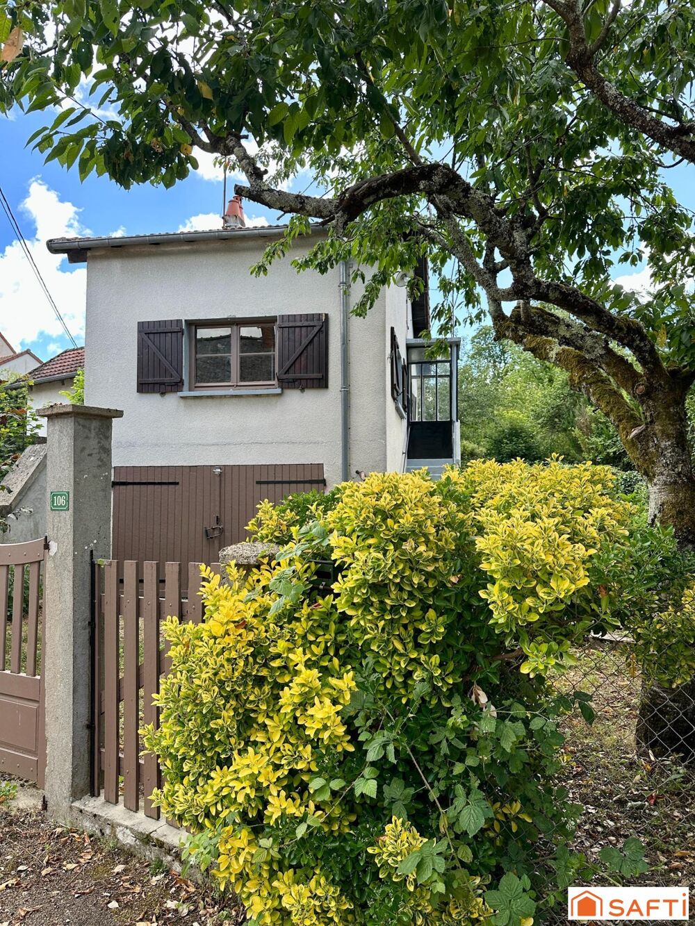 Vente Maison Maison de bourg de 54m2 avec un beau jardin Parigny-les-vaux