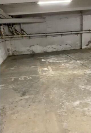  Parking / Garage � vendre 12 m�