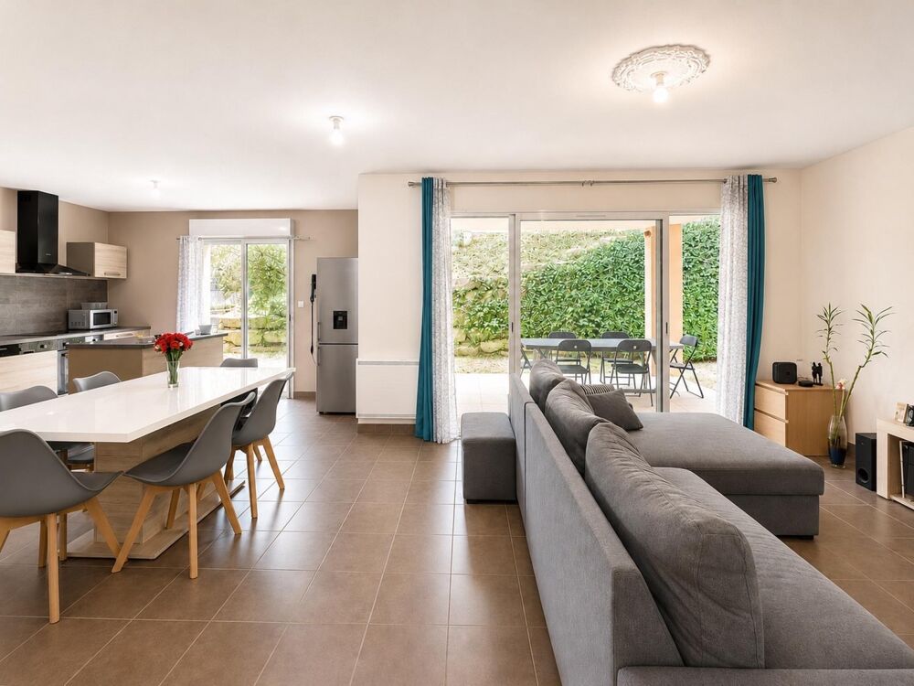 Appartement 4 pièces 85 m² · à Pont-de-Cheruy · 85 m² · 252 000 €