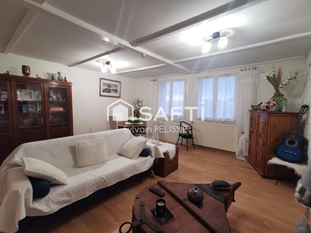 Vente Maison Coup de c�ur : Authentique maison en pierre du Quercy au calme absolu, avec jardin plat et vue d�gag�e. Touffailles