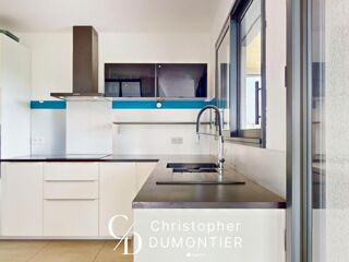  Maison � vendre 6 pi�ces 205 m�