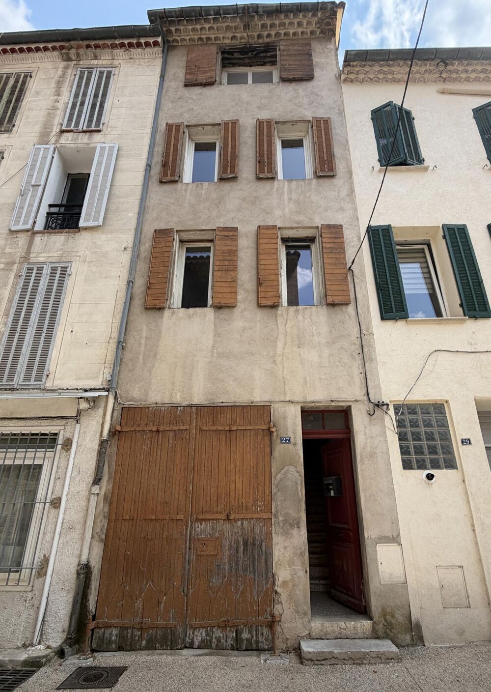 Maison de village 120 m2 avec garage et à potentiel