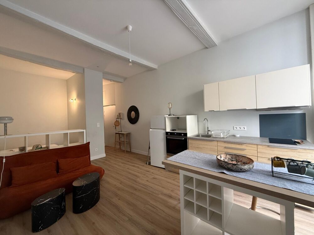 Location Appartement A LOUER JOLI STUDIO MEUBLE 26m2 CENTRE VILLE Brignoles