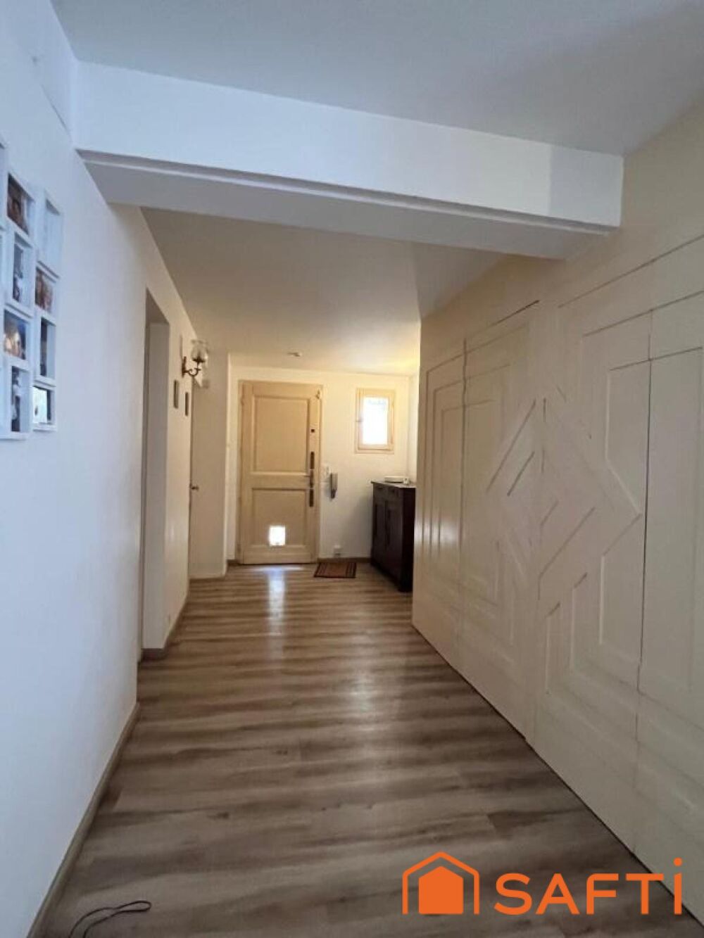 Vente Maison Très belle propriété  T7 d'environ 252 m2 + studio et  garage Saint-cesaire