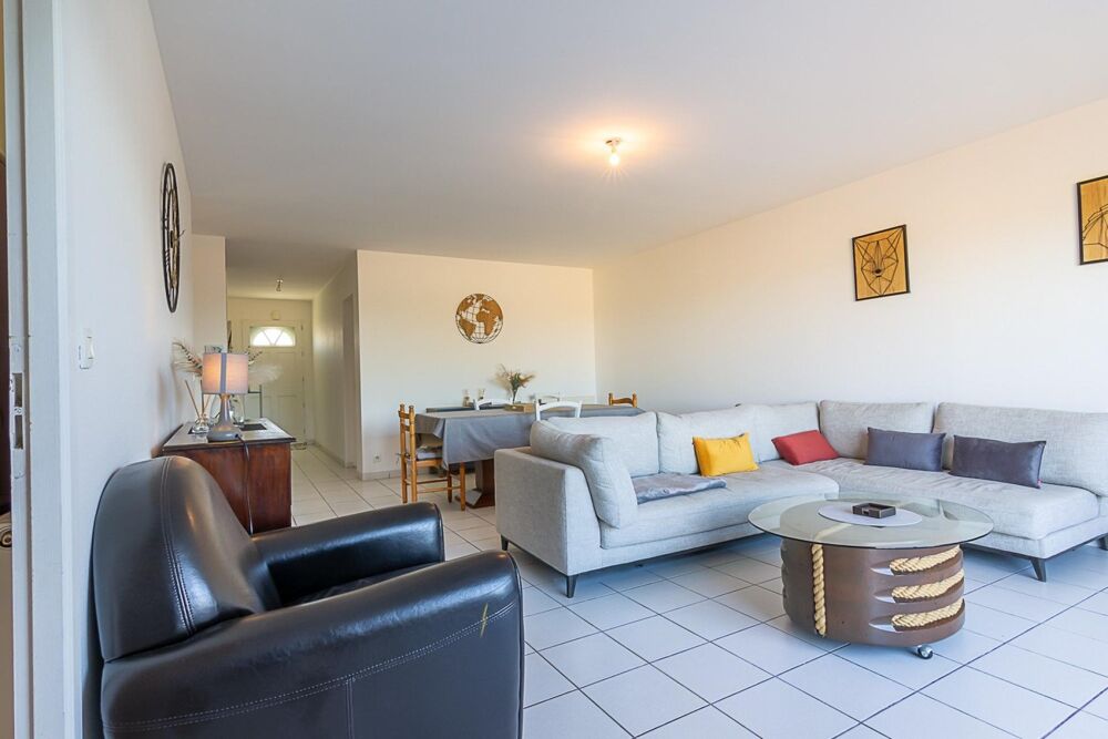 Maison à vendre à Saint-André-de-Cubzac  3 chambres, jardin, garage, proche centre-ville et gare