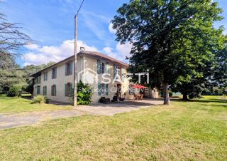  Maison � vendre 10 pi�ces 350 m�