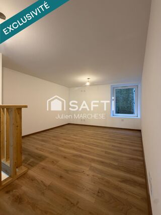  Immeuble à vendre 240 m²