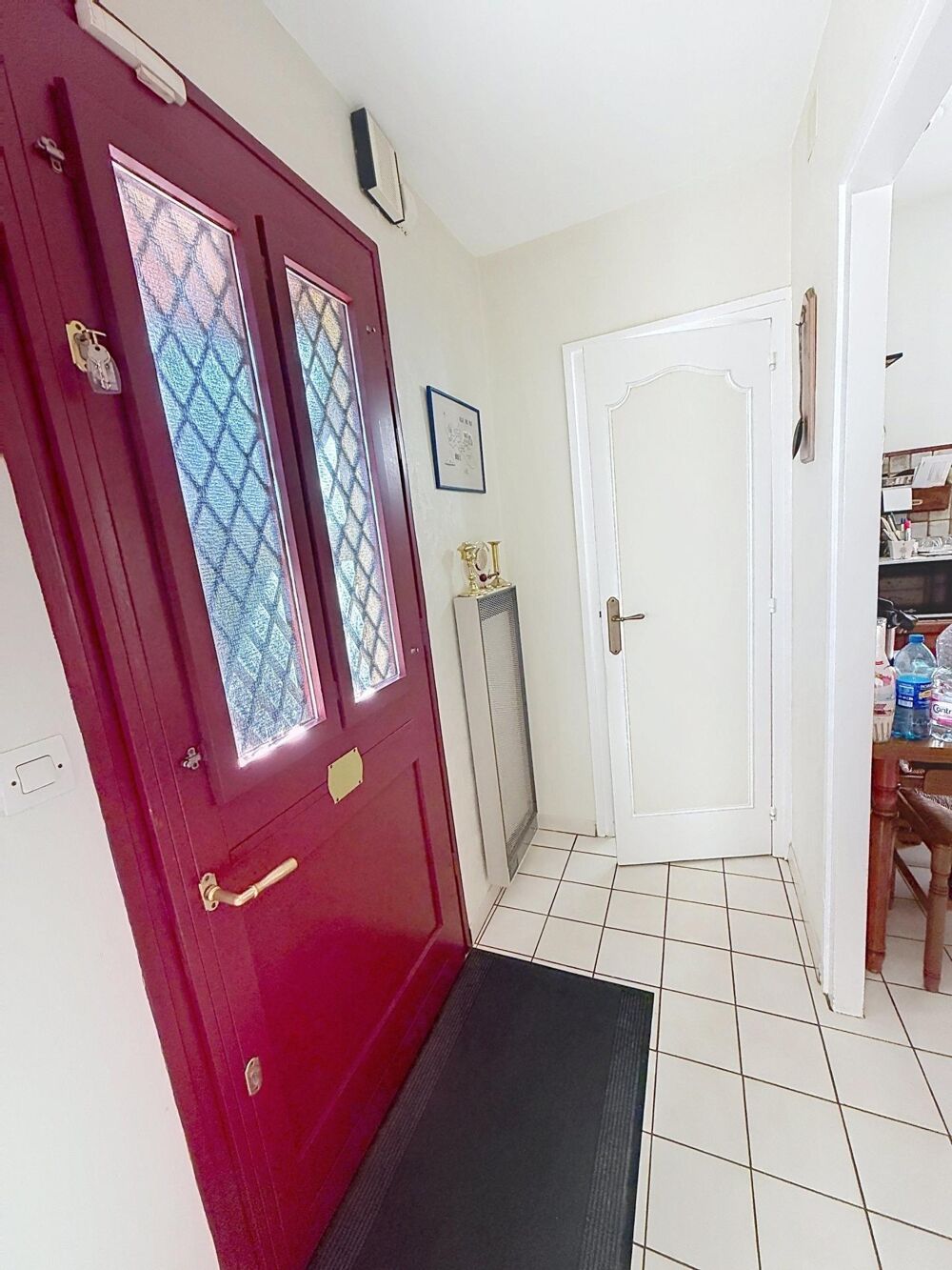 Vente Maison Potentiel, 3 chambres, sous-sol total, beau jardin Senlis