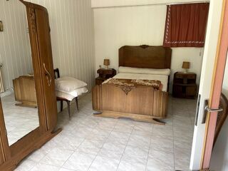  Immeuble  vendre 302 m