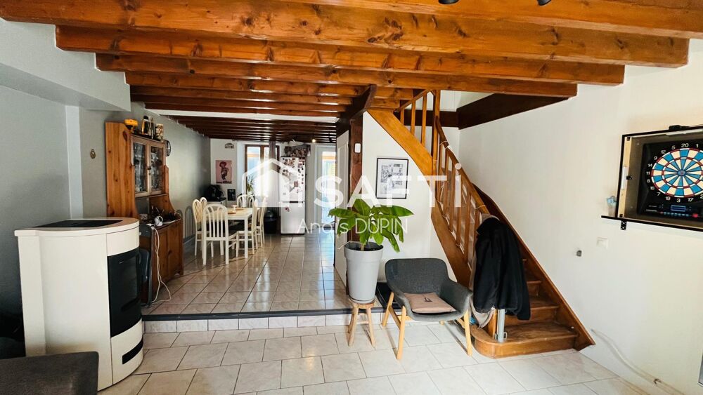 Maison 4 pièces 87 m² · à Marchais · 87 m² · 111 000 €