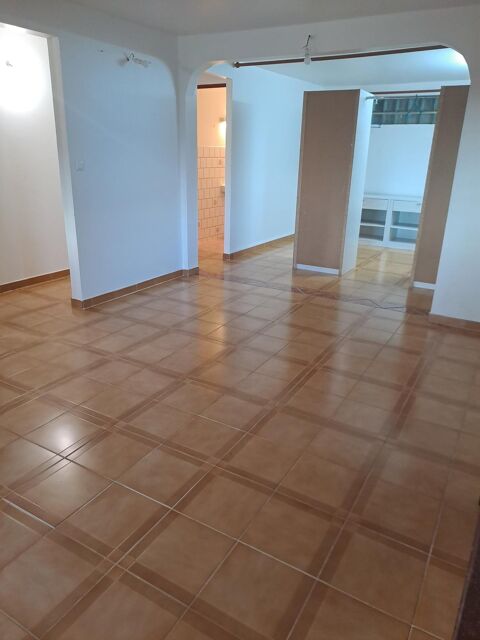  Appartement  louer 3 pices 84 m