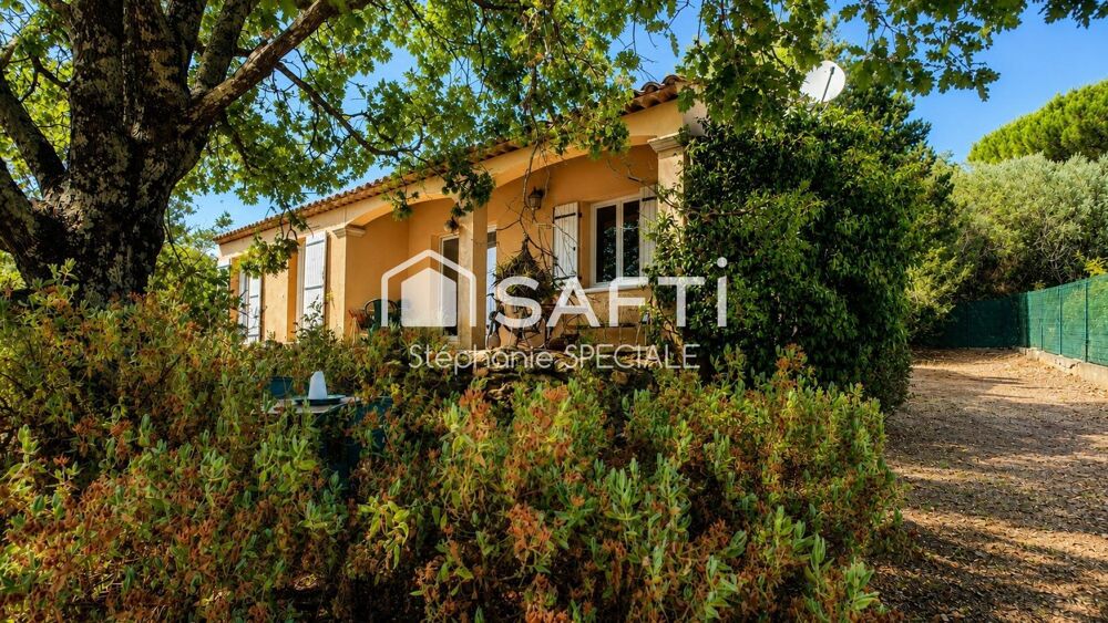 BAGNOLS-EN-FORÊT  Villa de plain-pied de 102 m² sur 2 000 m² de terrain, au coeur d'un environnement naturel préservé