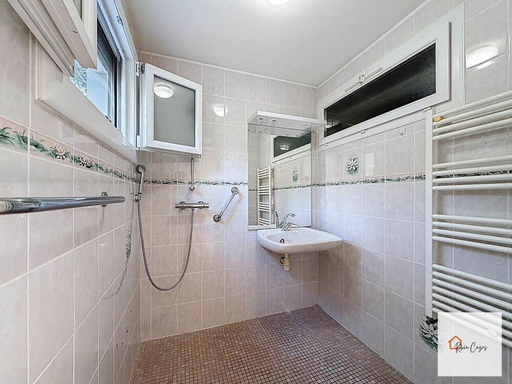 Vente Maison Pavillon T5 de 90m² avec garage et jardin Bedarieux