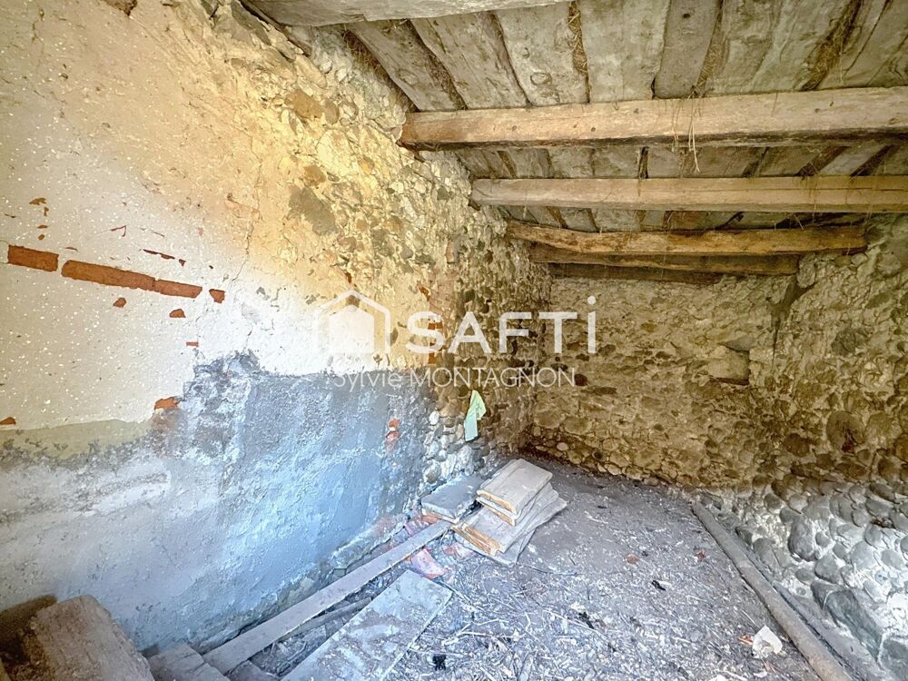 Vente Maison Maison dauphinoise en pierre à rénover, au calme, toiture neuve Saint-etienne-de-crossey