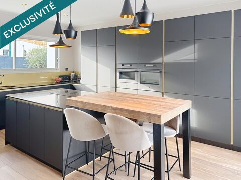   Champigny – Élégante maison contemporaine 8 Pièces 250 M2 avec piscine et sous-sol surélevé Maison - 8 pièce(s) - 250 m²
