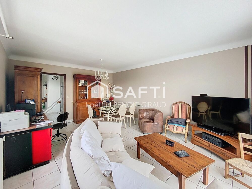 Vente Maison Maison avec appartement indépendant à Saintes Saintes