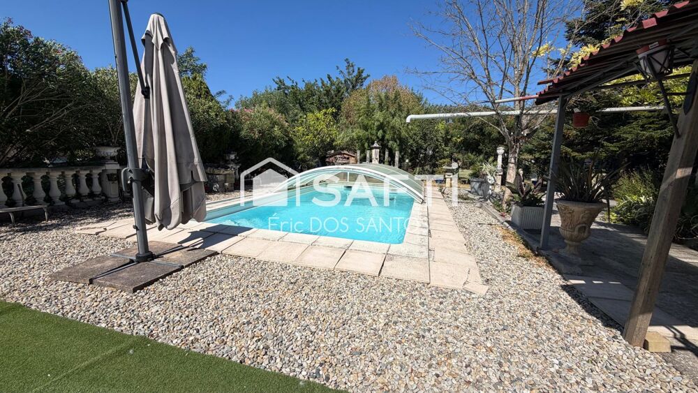 Maison 187M2 Gros potentiel Piscine coque Couverte