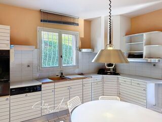  Maison � vendre 8 pi�ces 220 m�