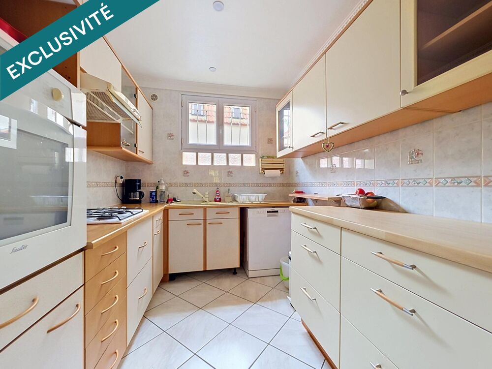TRIPLEX A 5MN DU METRO AVEC 2 BOXS CAVE ET TERRASSE