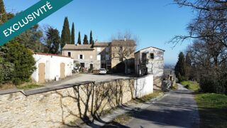  Maison � vendre 8 pi�ces 228 m�